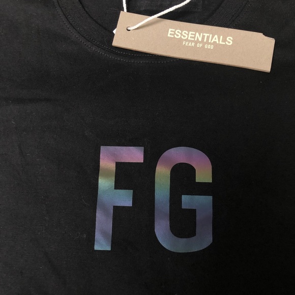 Essentials FG shirt - Picture 3 of 5